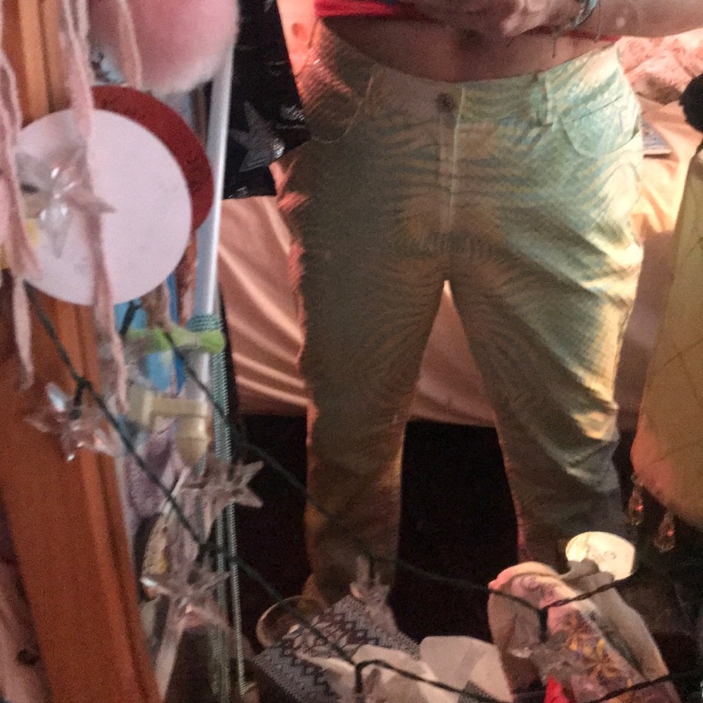 30 🌴 Guess Palm Vegan Jeans